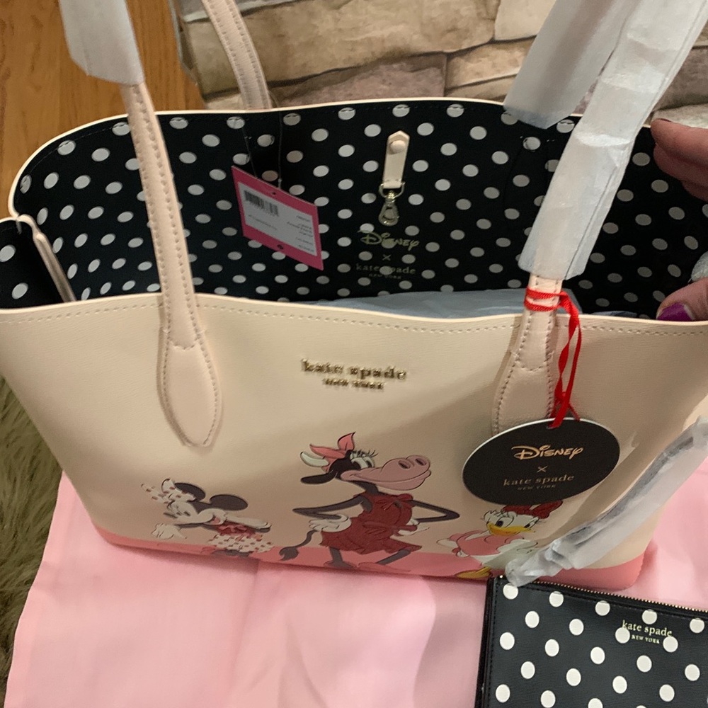 Auth. Kate Spade leather Minnie L.ed tote/Wristlet - Picture 3 of 16
